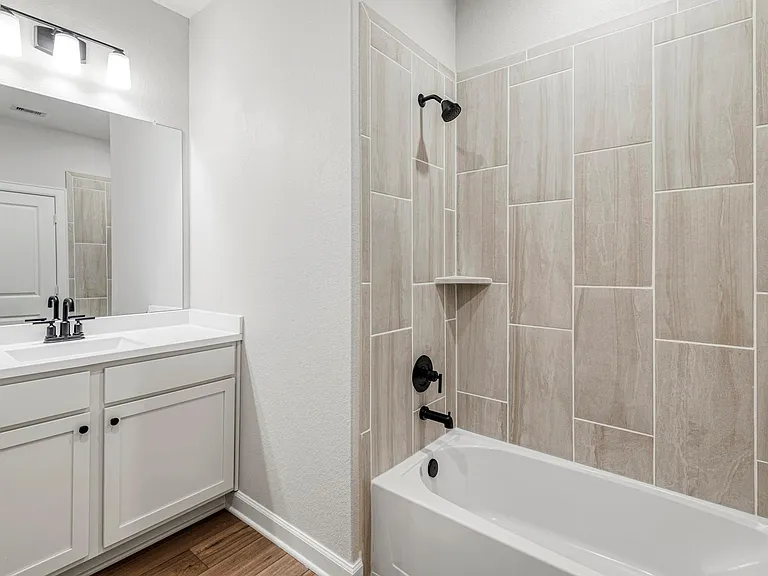 15671 Honey Cove Dr — Photo 16