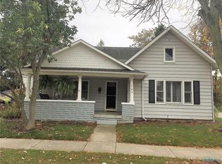 107 W Garfield Ave, Swanton, OH 43558