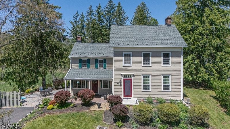 1st image of 449 Stamets Rd