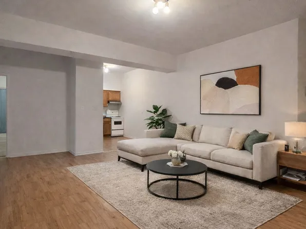 88 Colborne St, Brantford, ON