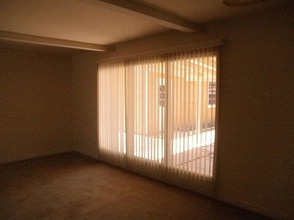 4th image of 1405 Glenwood Ave