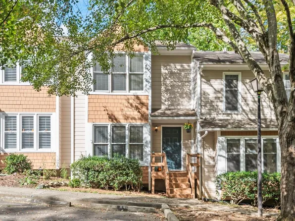 101 Thomas Ln APT B3, Carrboro, NC 27510