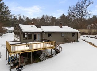 107 Baldwin Dr, Hampden, MA 01036
