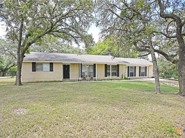 321 High Low Dr, New Braunfels, TX 78132