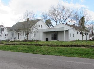 511 S 1st St, Houston, MO 65483