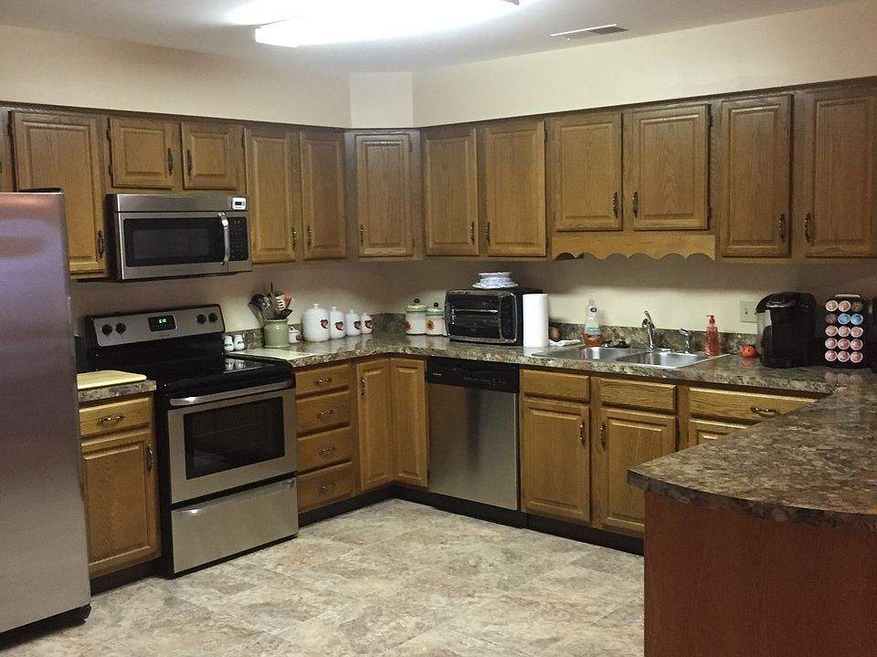 1st image of 148 Sunflower Dr