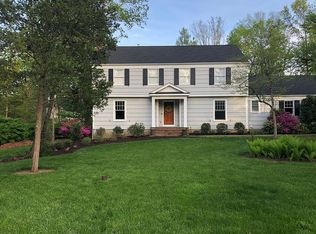 354 Grist Mill Dr, Basking Ridge, NJ 07920