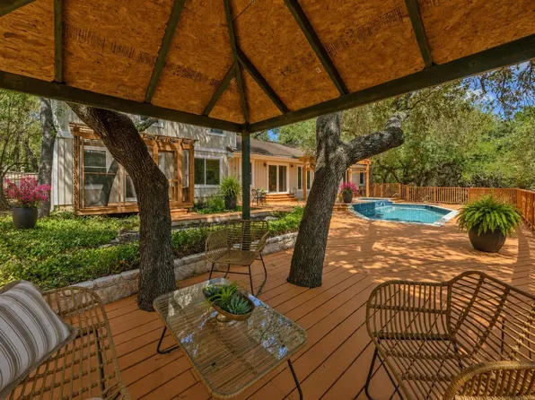224 Hurst Creek Rd, Lakeway, TX 78734
