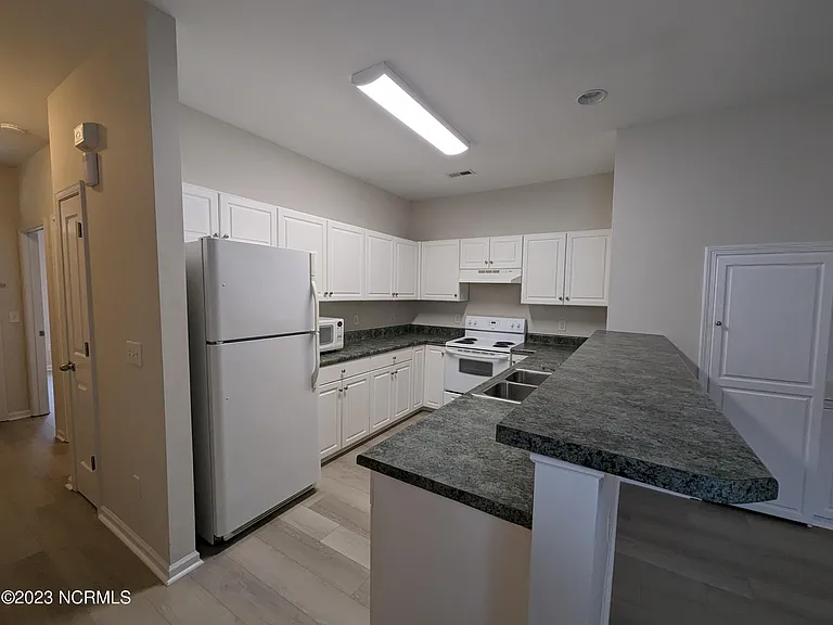 5617 Juneberry Ct — Photo 5