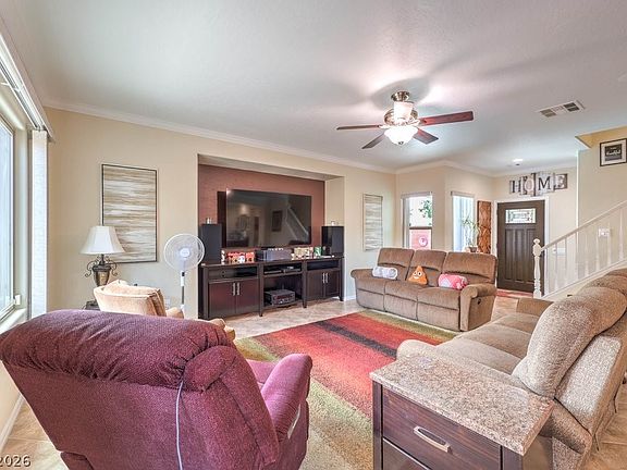 5th image of 4212 Galapagos Ave