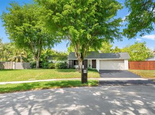 11300 SW 114th Ct, Miami, FL 33176