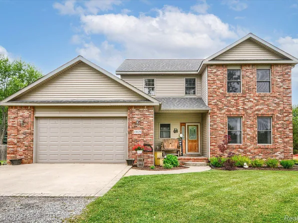 13029 N Webster Rd, Clio, MI 48420