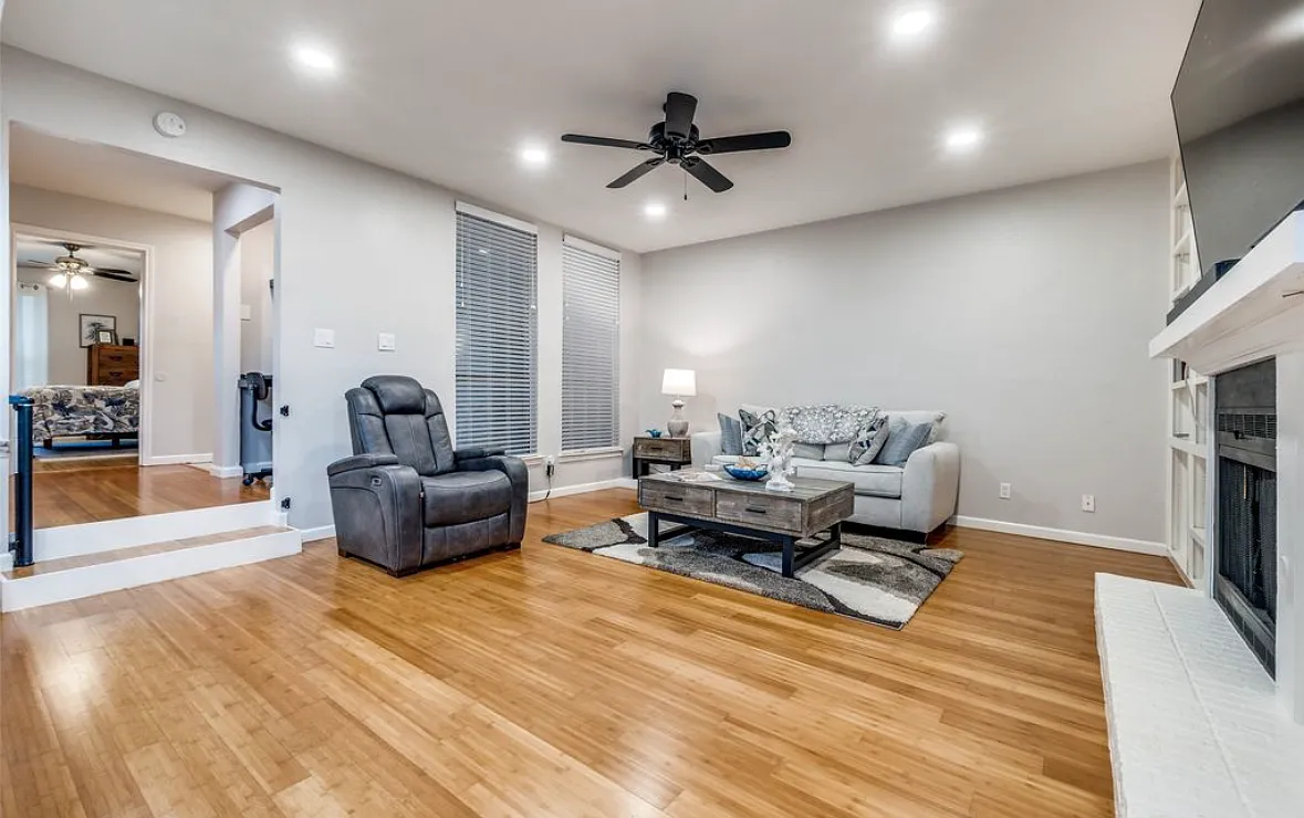 1 bed, 863 sqft, $1,750 — Photo 3