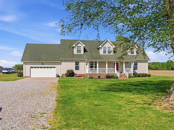 2nd image of 184 S Currituck Road