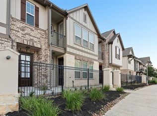 9511 Towne Lake Pkwy, Cypress, TX 77433