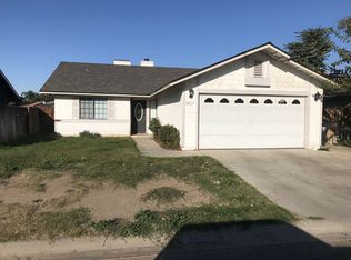 5917 Stone Bridge Ln, Bakersfield, CA 93313