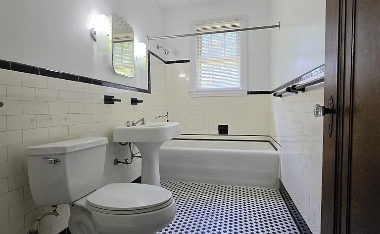 109 Green Hill Pkwy #1 — Photo 15