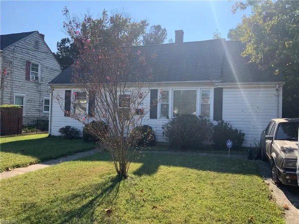 1625 Rolfe Pl, Newport News, VA 23607