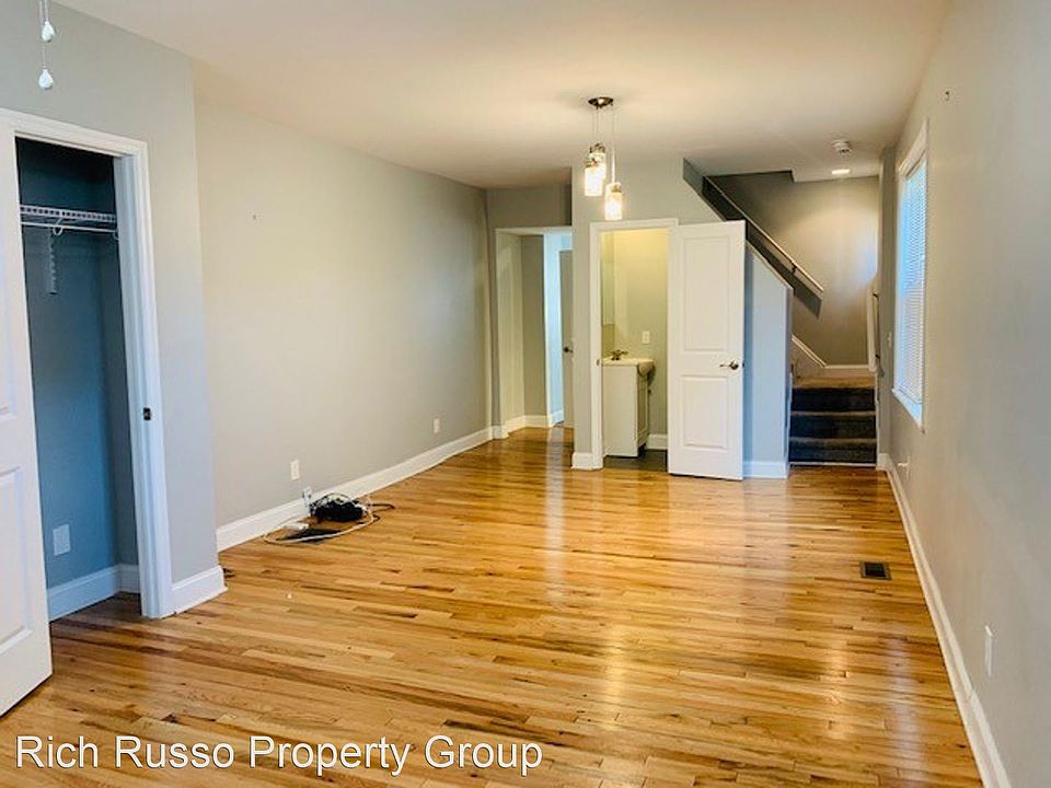 1st image of 1665 Greenway Ave