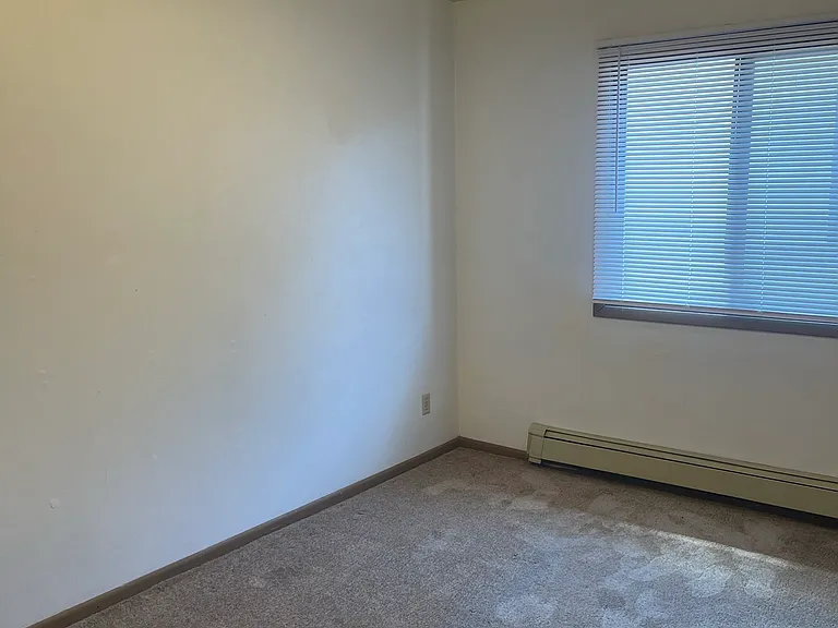 439 S Johnson St #4 — Photo 8