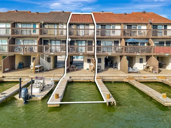 458 S 15th St #4, Pt O Connor, TX 77982