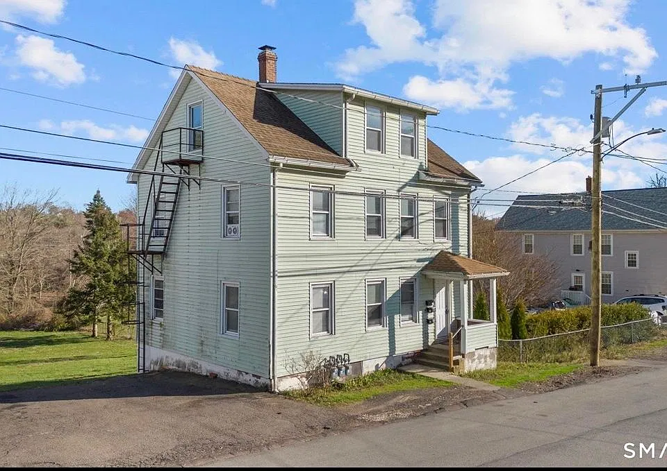27 Botsford St #3