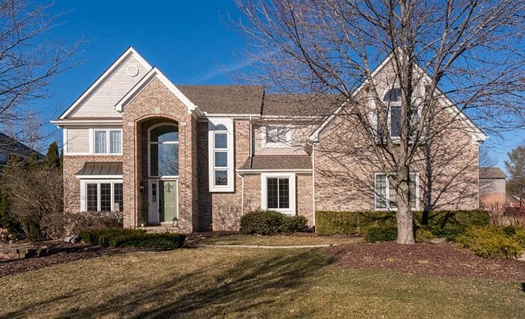 1st image of 7533 Chesterfield Dr E