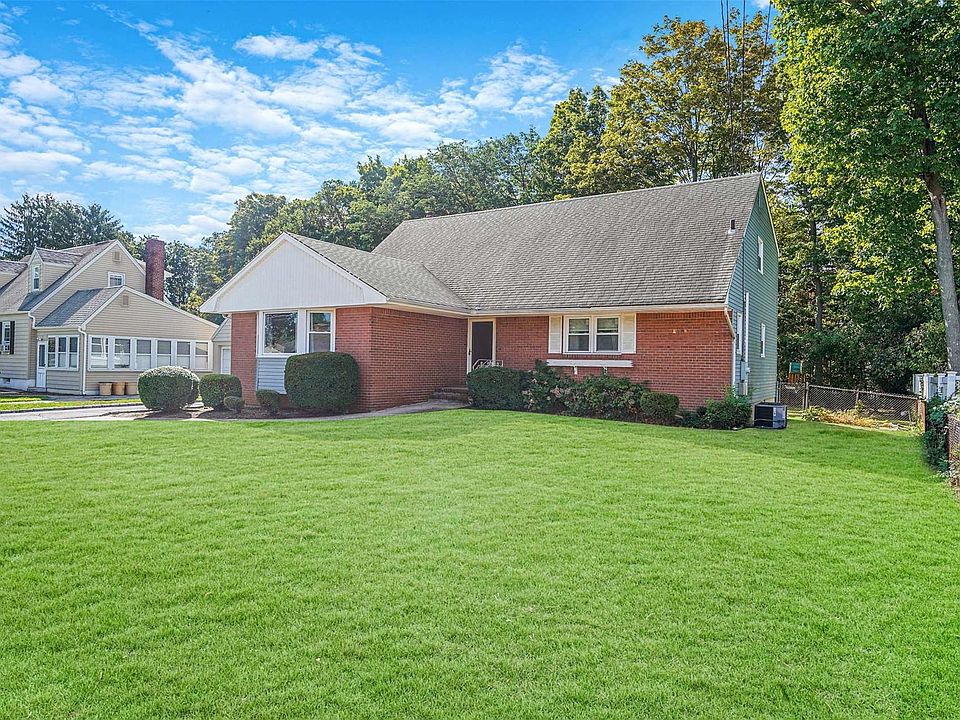 420 Kime Ave, West Islip, NY 11795 Zillow