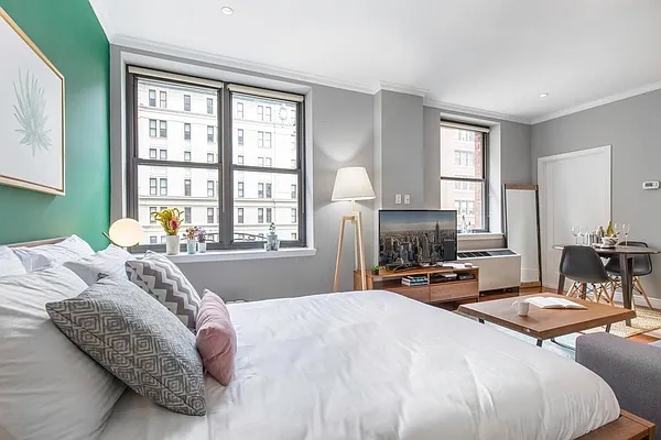 Rented by REAL New York | media 8