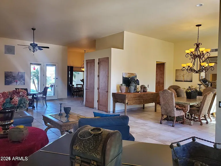 5118 W Winston Dr — Photo 35