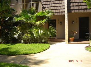 3712 Carrollbrook Rd, Tampa, FL 33618