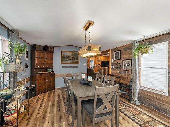 4th image of 15 Manbow Road