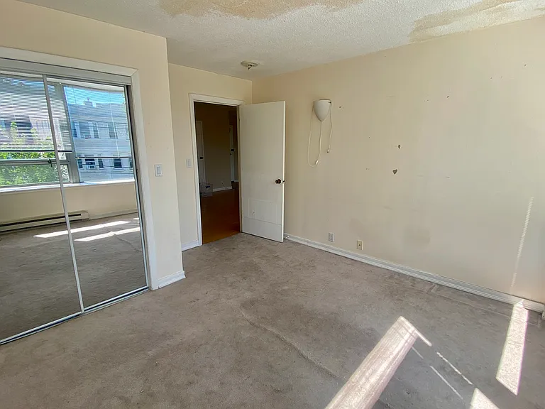 70 Park St #46 — Photo 5