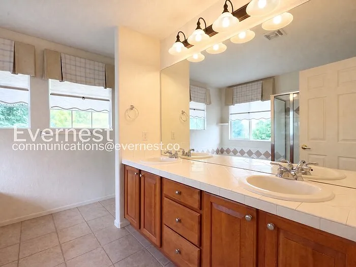 6238 Westchase Rd — Photo 8