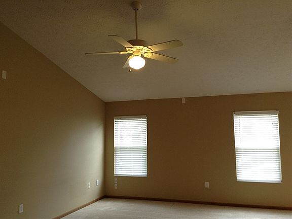 2nd image of 542 Antietam Blvd
