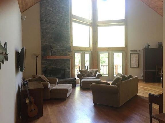 4th image of 118 Windy River Ct #0