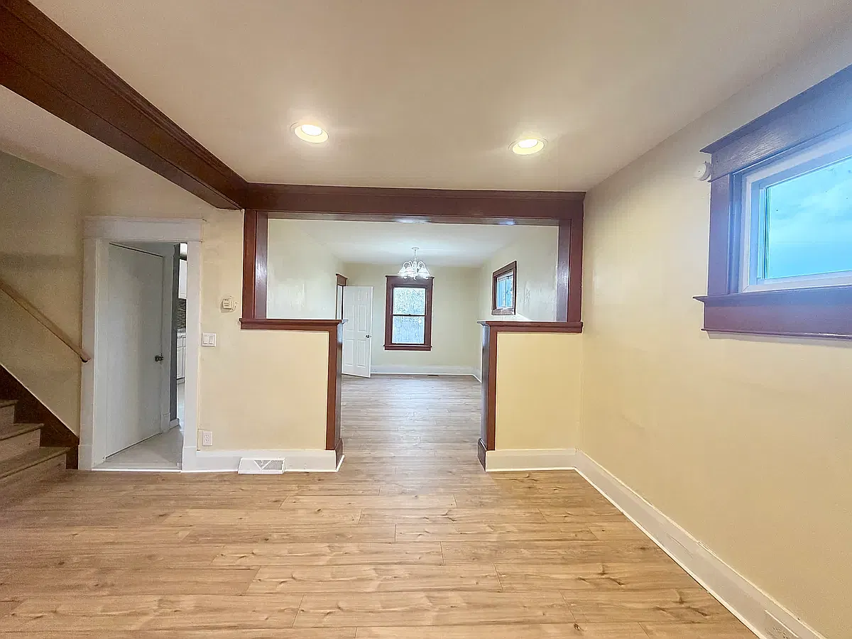 3 bed, 1387 sqft, $1,400 — Photo 4