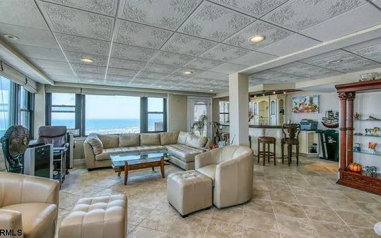 101 S Raleigh Ave #929-930-931 — Photo 7
