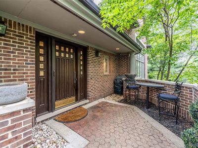 4054 Cranbrook Ct, Bloomfield Hills, MI, 48301