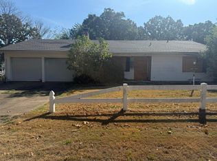 214 S 9th St, Jay, OK 74346
