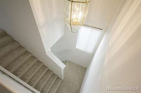 5th image of 1513 Anne Dr #1