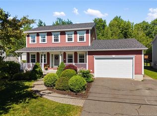 104 McGibbon St, Fredericton, NB E3B9S2