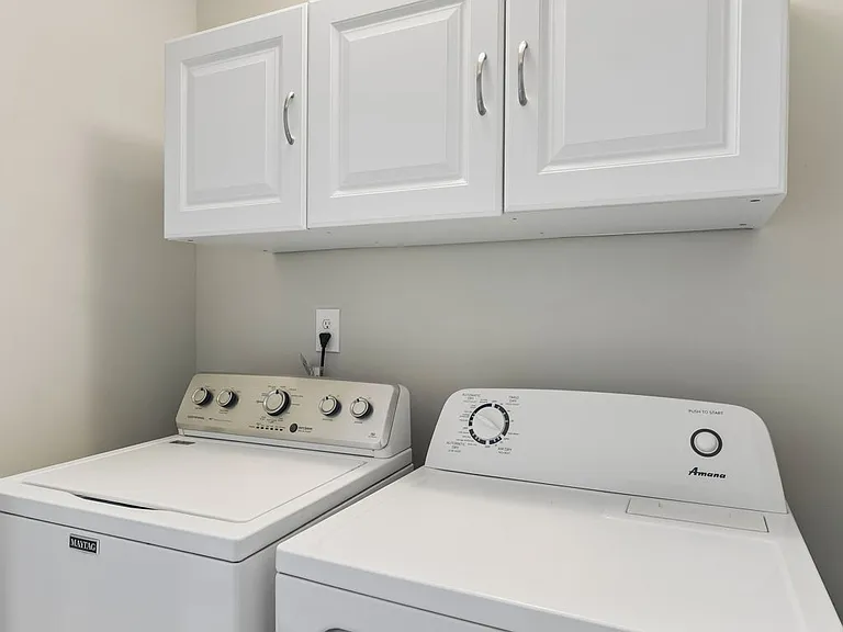 1010 Vanguard Dr — Photo 32
