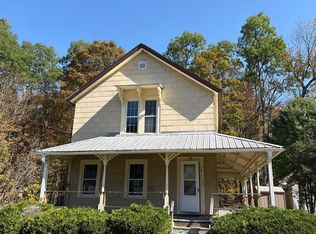 10 Woodard Ave, Hadley, NY 12835