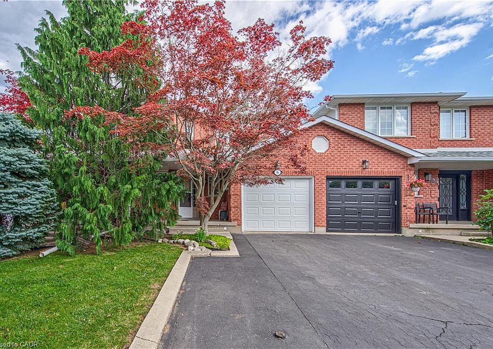1st image of 86 Chelsea Cres