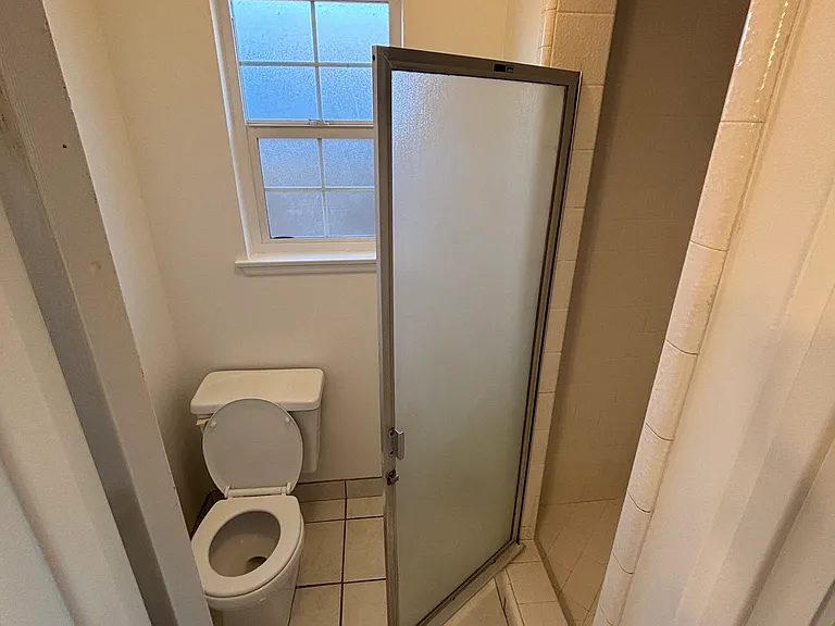 4504 N Garden Ave — Photo 8