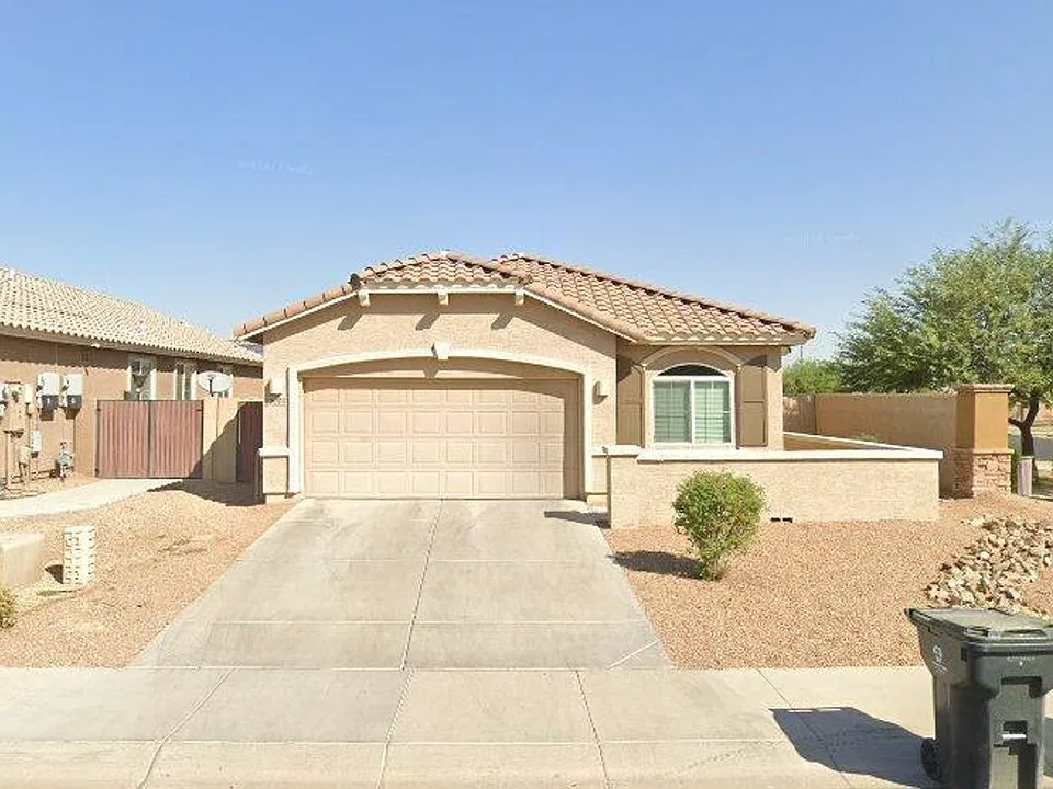 13004 W Fleetwood Ln
