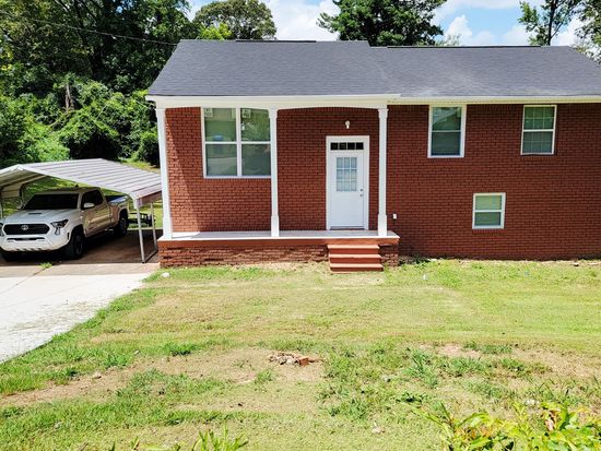 4491 Glade Rd, Forest Park, GA 30297