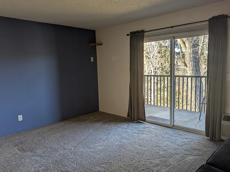 1565 NW Wall St #1-176-177 — Photo 15