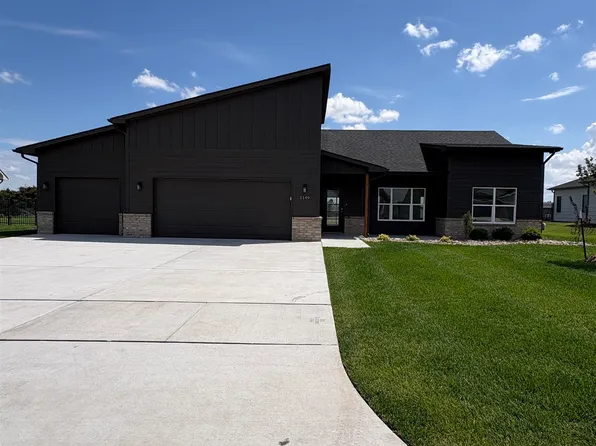 1149 W Trek Cir, Goddard, KS 67052